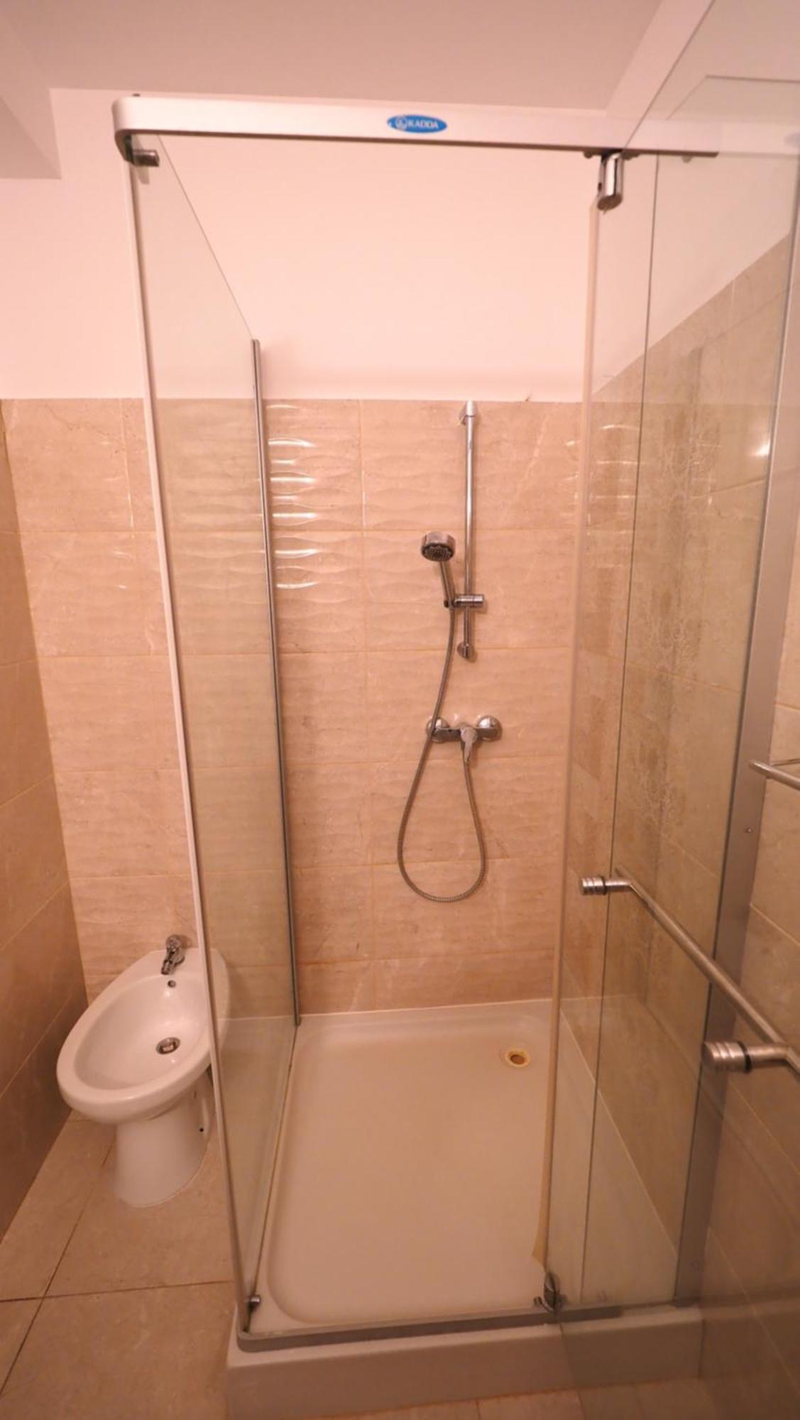 Iassium Airport Apartments Яссы Экстерьер фото